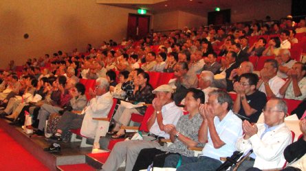講演会人気講師・三遊亭楽春の笑いは健康の良薬講演会の風景