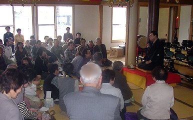 三遊亭楽春の落語会風景の風景