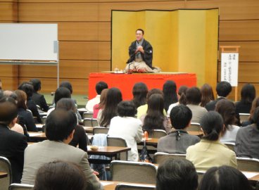 三遊亭楽春のCSマインド&コミュニケーション講演会の風景