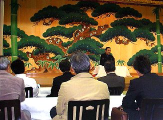 三遊亭楽春の落語に学ぶユーザーサービス講演会の風景