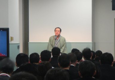 三遊亭楽春のコミュニケーション&メンタルケア講演会の風景